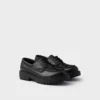 Mocasines de cuero con cordones Mocasines de cuero con cordones