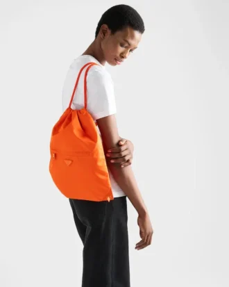 Mochila con cordón de Re-Nylon