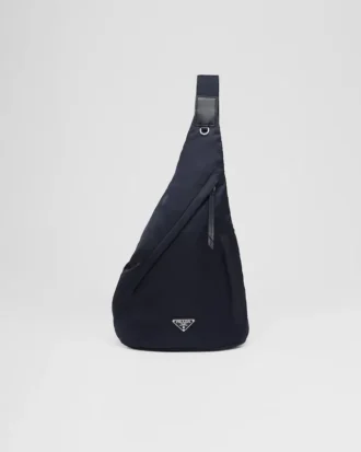Mochila de Re-Nylon y cuero Mochila de Re-Nylon y cuero