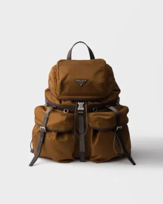 Mochila de Re-Nylon y cuero