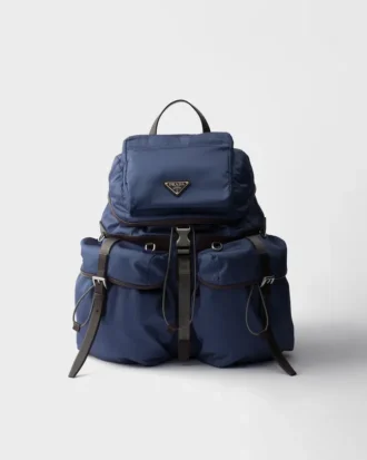 Mochila de Re-Nylon y cuero Mochila de Re-Nylon y cuero