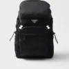 Mochila de Re-Nylon y piel Saffiano Mochila de Re-Nylon y piel Saffiano