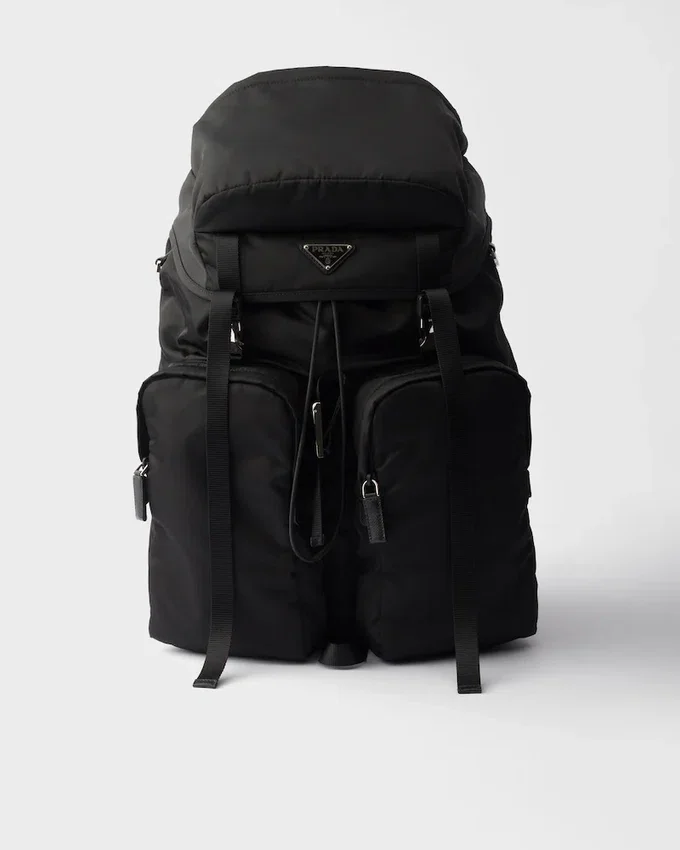 Mochila de Re-Nylon y piel Saffiano Mochila de Re-Nylon y piel Saffiano
