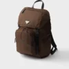Mochila de Re-Nylon y piel Saffiano Mochila de Re-Nylon y piel Saffiano