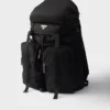 Mochila de Re-Nylon y piel Saffiano Mochila de Re-Nylon y piel Saffiano