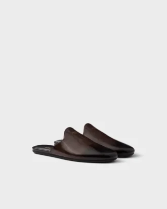 Mules de cuero cepillado