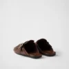 Mules de cuero con flecos Shuffle Mules de cuero con flecos Shuffle