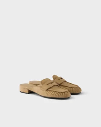 Mules de gamuza