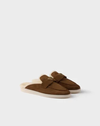 Mules de gamuza y piel de oveja