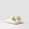 Mules tipo zapatilla de piel napa Mules tipo zapatilla de piel napa