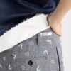 Pantalones cortos de lana con rayas finas bordadas Pantalones cortos de lana con rayas finas bordadas