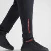 Pantalones de chándal de tejido técnico con costuras selladas térmicamente Pantalones de chándal de tejido técnico con costuras selladas térmicamente