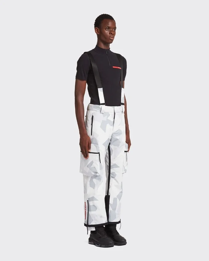 Pantalones de esquí de tejido técnico estampado Pantalones de esquí de tejido técnico estampado