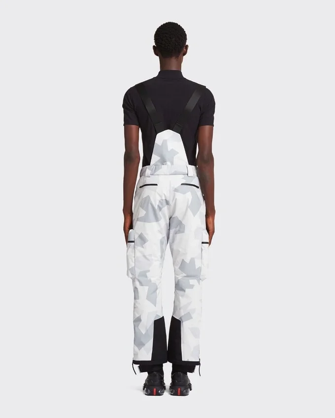 Pantalones de esquí de tejido técnico estampado Pantalones de esquí de tejido técnico estampado