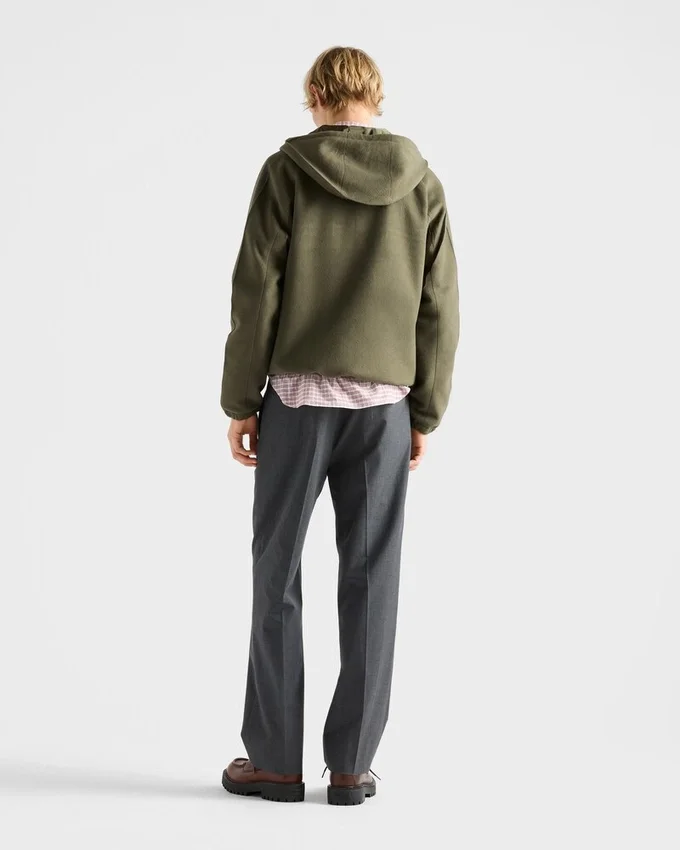Pantalones de lana Pantalones de lana