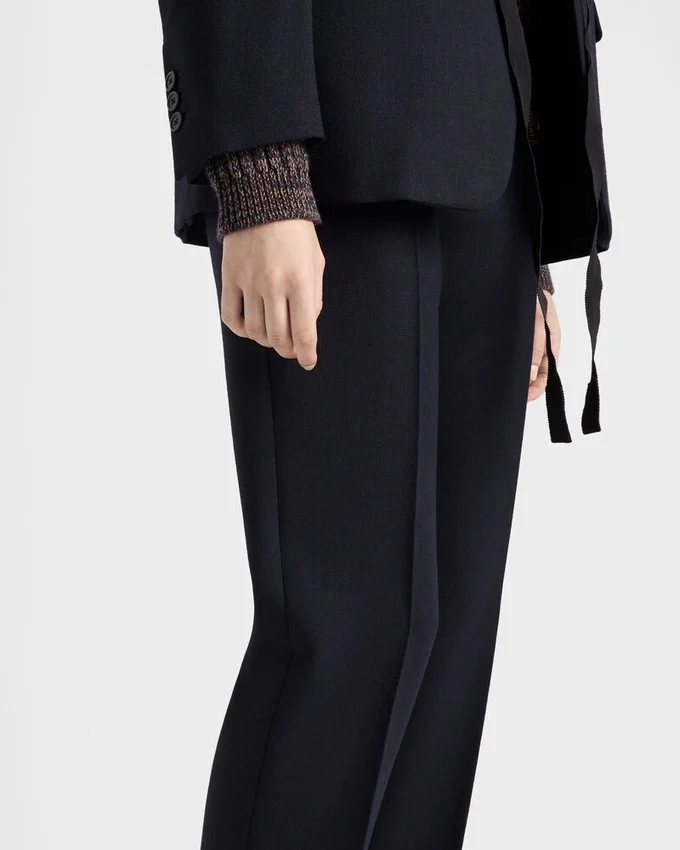 Pantalones de lana con costura rush Pantalones de lana con costura rush