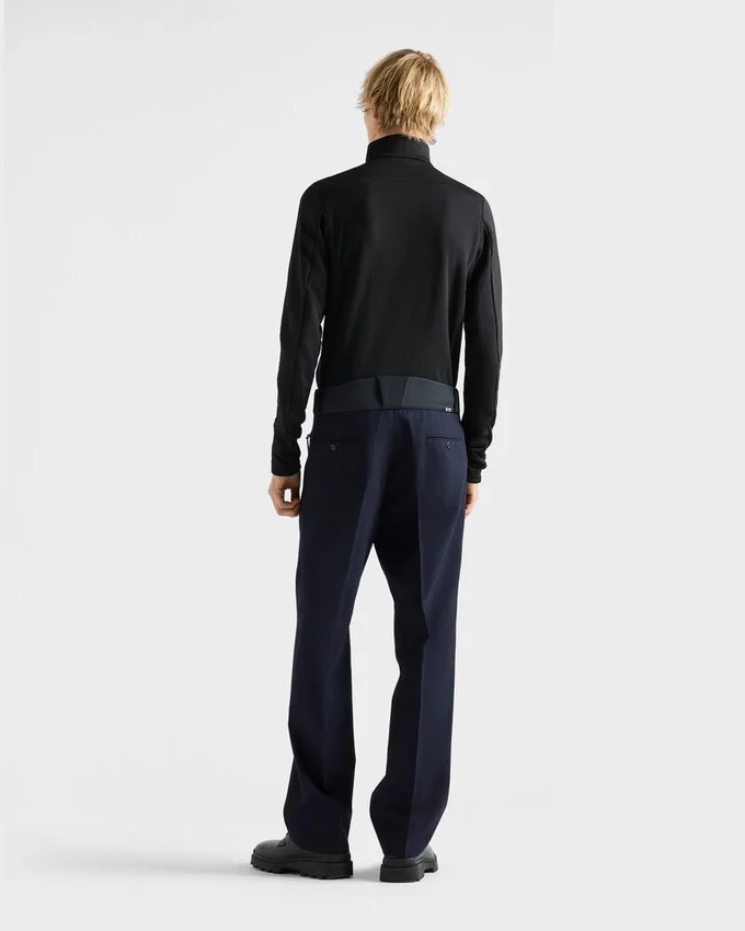 Pantalones de lana con detalles técnicos Pantalones de lana con detalles técnicos