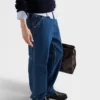 Pantalones de mezclilla clara Pantalones de mezclilla clara