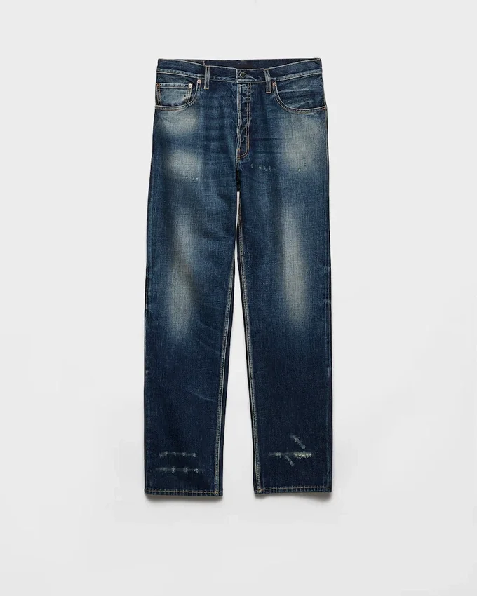 Pantalones de mezclilla con lavado regular Pantalones de mezclilla con lavado regular
