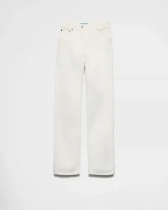 Pantalones de mezclilla de cinco bolsillos