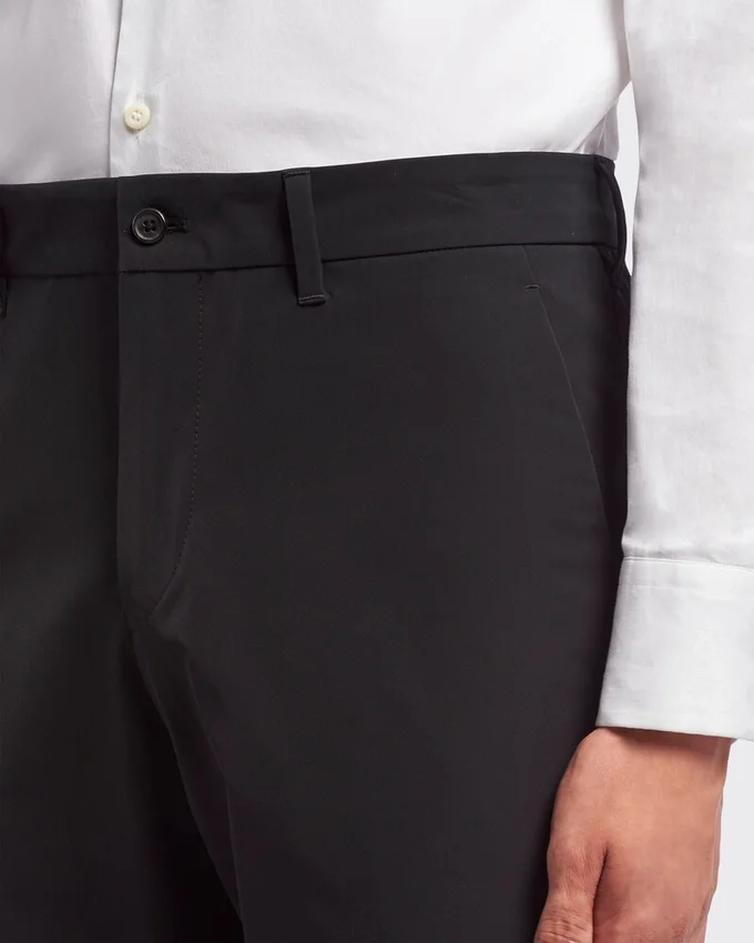 Pantalones de tejido técnico elástico Pantalones de tejido técnico elástico