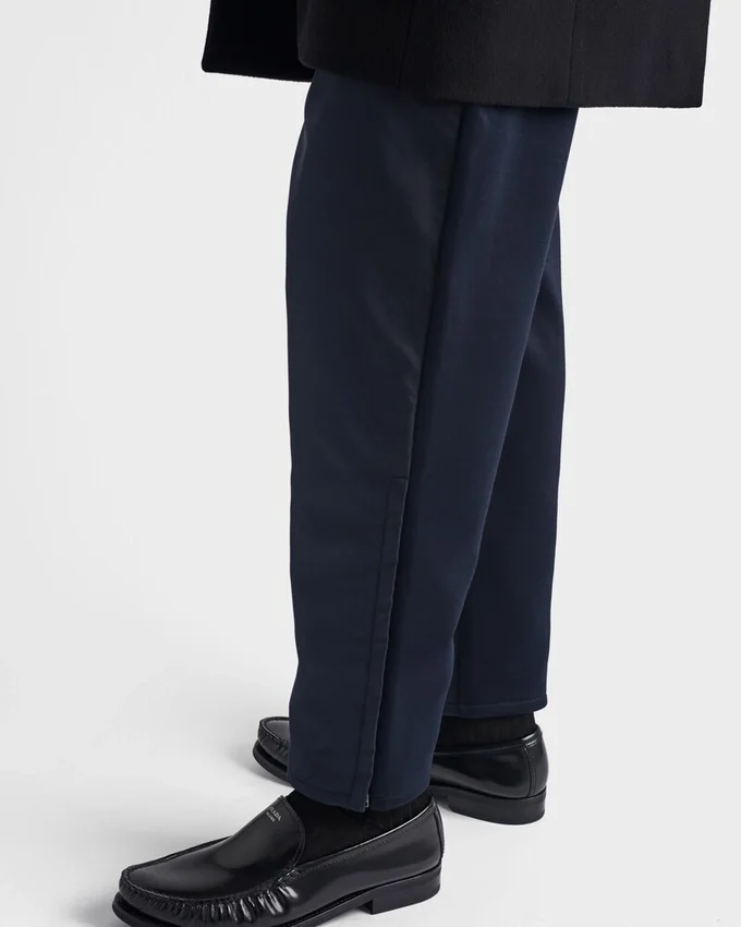 Pantalones técnicos de algodón y Re-Nylon Pantalones técnicos de algodón y Re-Nylon