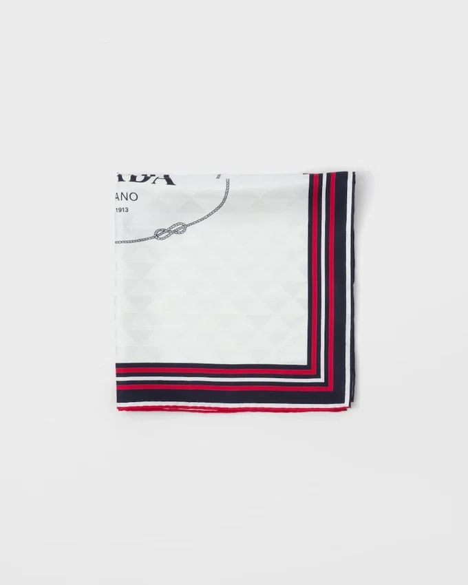 Pañuelo de sarga de seda estampada con jacquard 55 Pañuelo de sarga de seda estampada con jacquard 55