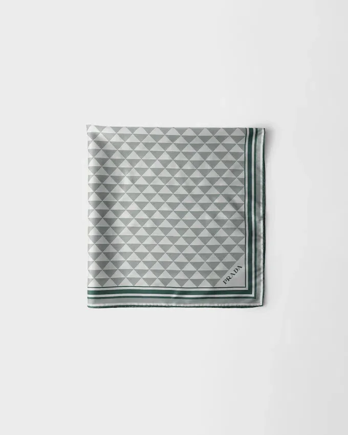 Pañuelo de seda jacquard 55 Pañuelo de seda jacquard 55