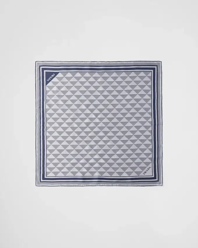 Pañuelo de seda jacquard 55 Pañuelo de seda jacquard 55