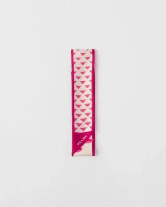 Pañuelo estrecho de sarga de seda estampado