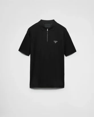 Polo Piqua con detalles de Re-Nylon