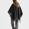 Poncho reversible de lana y cachemira Poncho reversible de lana y cachemira