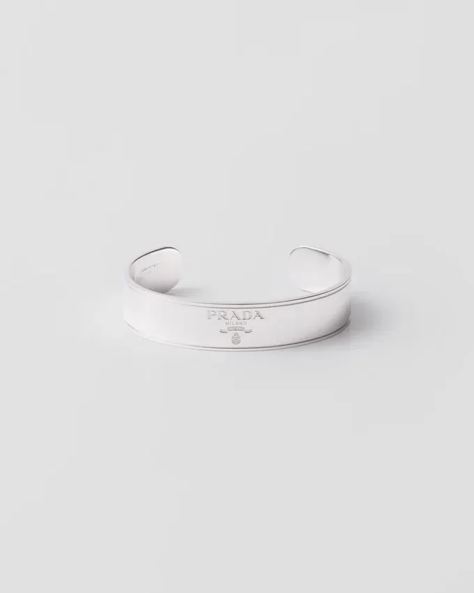 Pulsera con logotipo Pulsera con logotipo