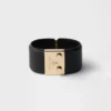 Pulsera de metal y piel Saffiano