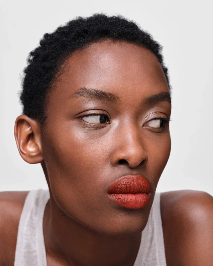 Recambio de barra de labios Prada Monochrome Hyper Matte – O77 – Arancio Recambio de barra de labios Prada Monochrome Hyper Matte – O77 – Arancio