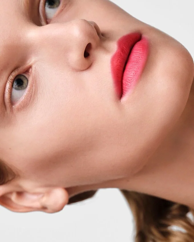 Recambio de barra de labios Soft Matte Lipstick de Prada – O177 – Flamingo Recambio de barra de labios Soft Matte Lipstick de Prada – O177 – Flamingo