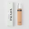 Recambio de la base de maquillaje Prada Reveal Skin Optimizing Foundation – Mw40 – Tono medio cálido