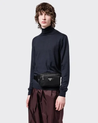 Riñonera de Re-Nylon y piel Saffiano