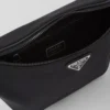 Riñonera de Re-Nylon y piel Saffiano Riñonera de Re-Nylon y piel Saffiano