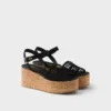 Sandalias de cuña con plataforma de ganchillo