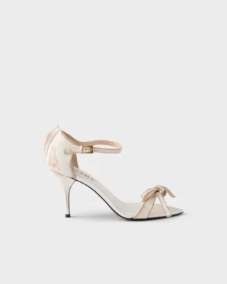 Sandalias de cuero con lazo