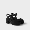 Sandalias de gamuza acolchadas Sandalias de gamuza acolchadas