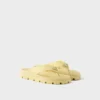 Sandalias de goma