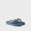 Sandalias de goma con tiras Sandalias de goma con tiras