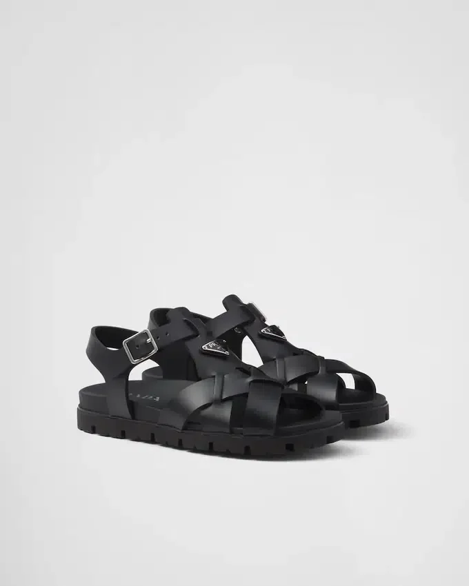 Sandalias de goma entrecruzadas Sandalias de goma entrecruzadas