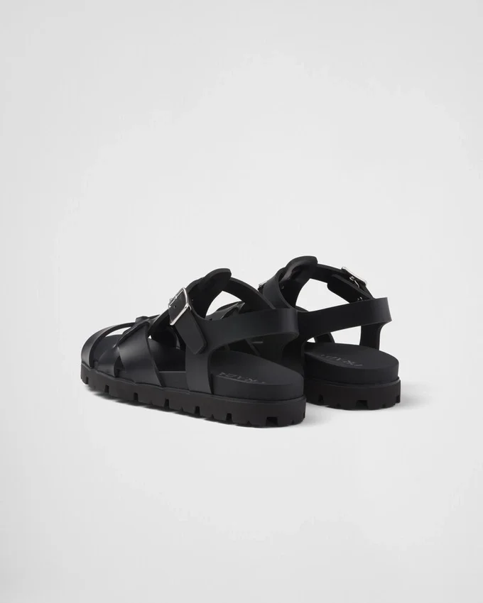 Sandalias de goma entrecruzadas Sandalias de goma entrecruzadas