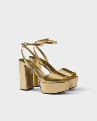 Sandalias de plataforma de cuero metalizado