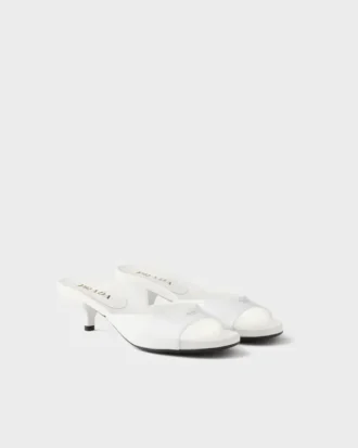 Sandalias de tacón bajo de charol