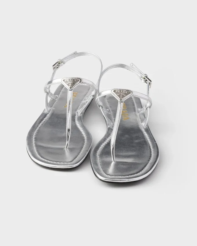 Sandalias de tiras de cuero metalizado Sandalias de tiras de cuero metalizado