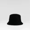 Sombrero de pescador de piel de oveja
